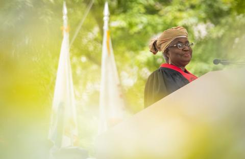 Photo of Ngozi Okonjo-Iweala at the podium delivering the Commencement address